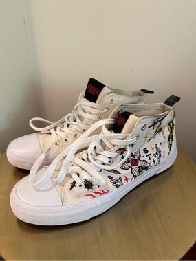 Stranger Things x Akedo Hellfire Club High-Top Canvas Sneakers White Unisex